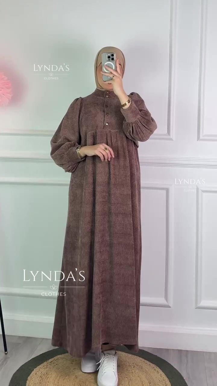 F23 فستان قطيفة بتصميم مميز EG