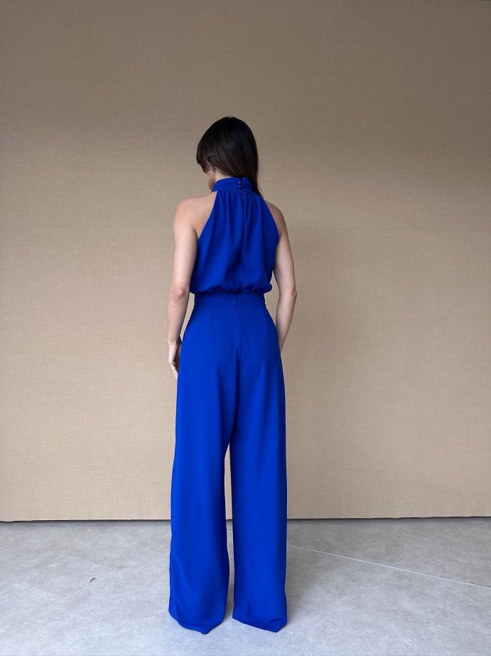 جمبسوت كت اناقة بلا حدود S16