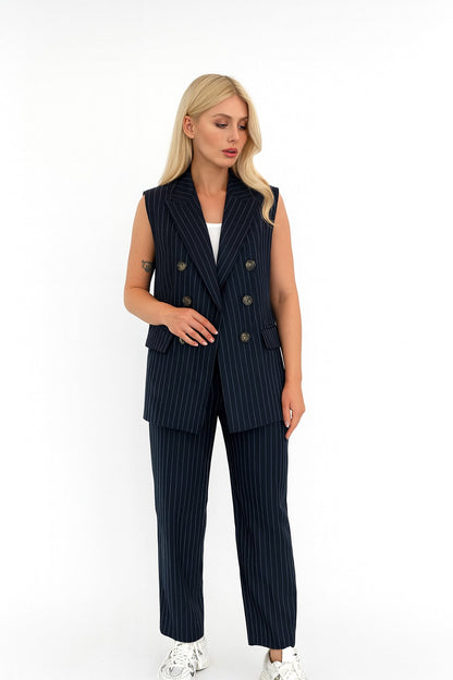 طقم رسمي قطعتين (جاكت+بنطلون) بتصميم مميز وأنيق S40